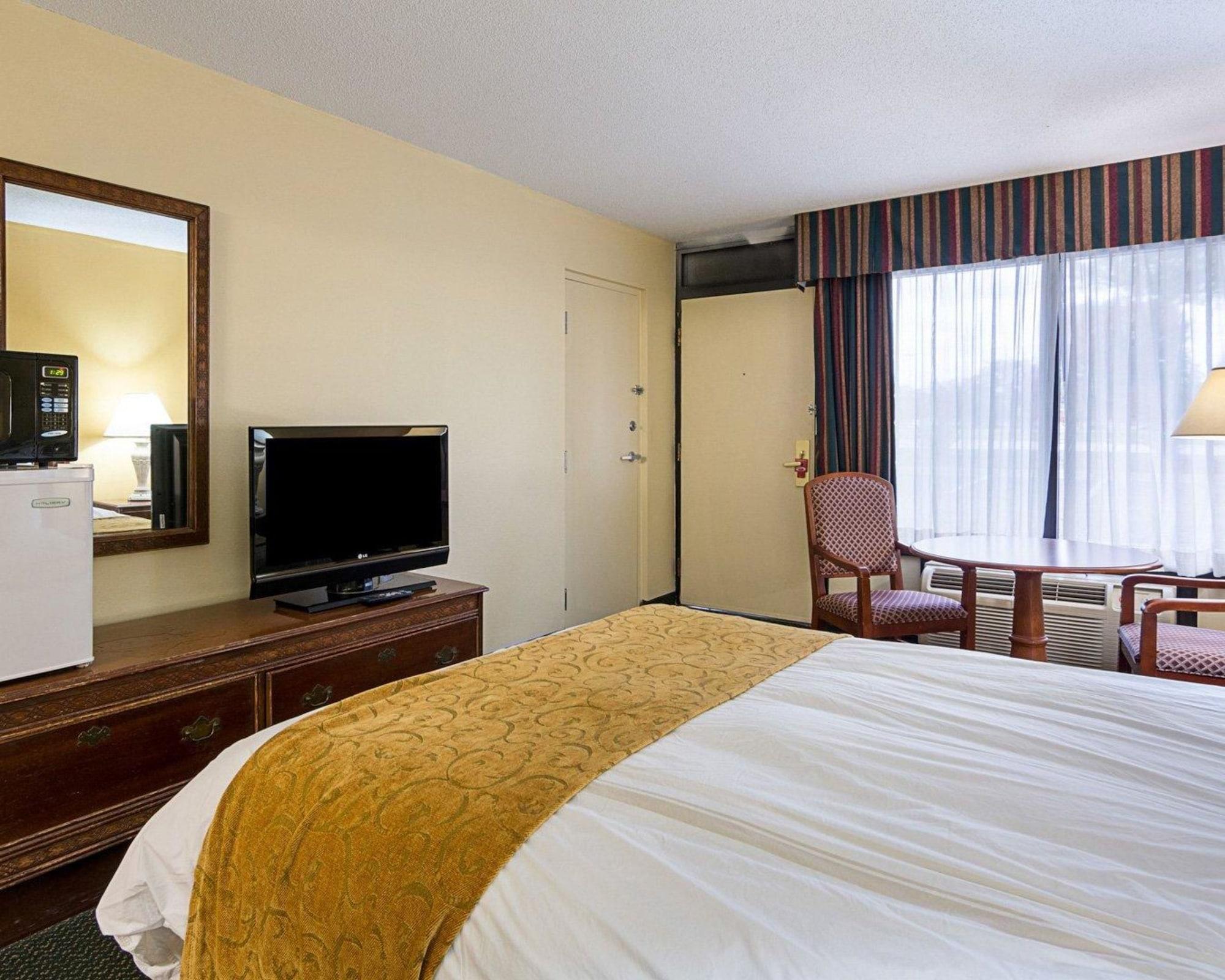 Days Inn & Suites By Wyndham Colonial Williamsburg Exterior foto