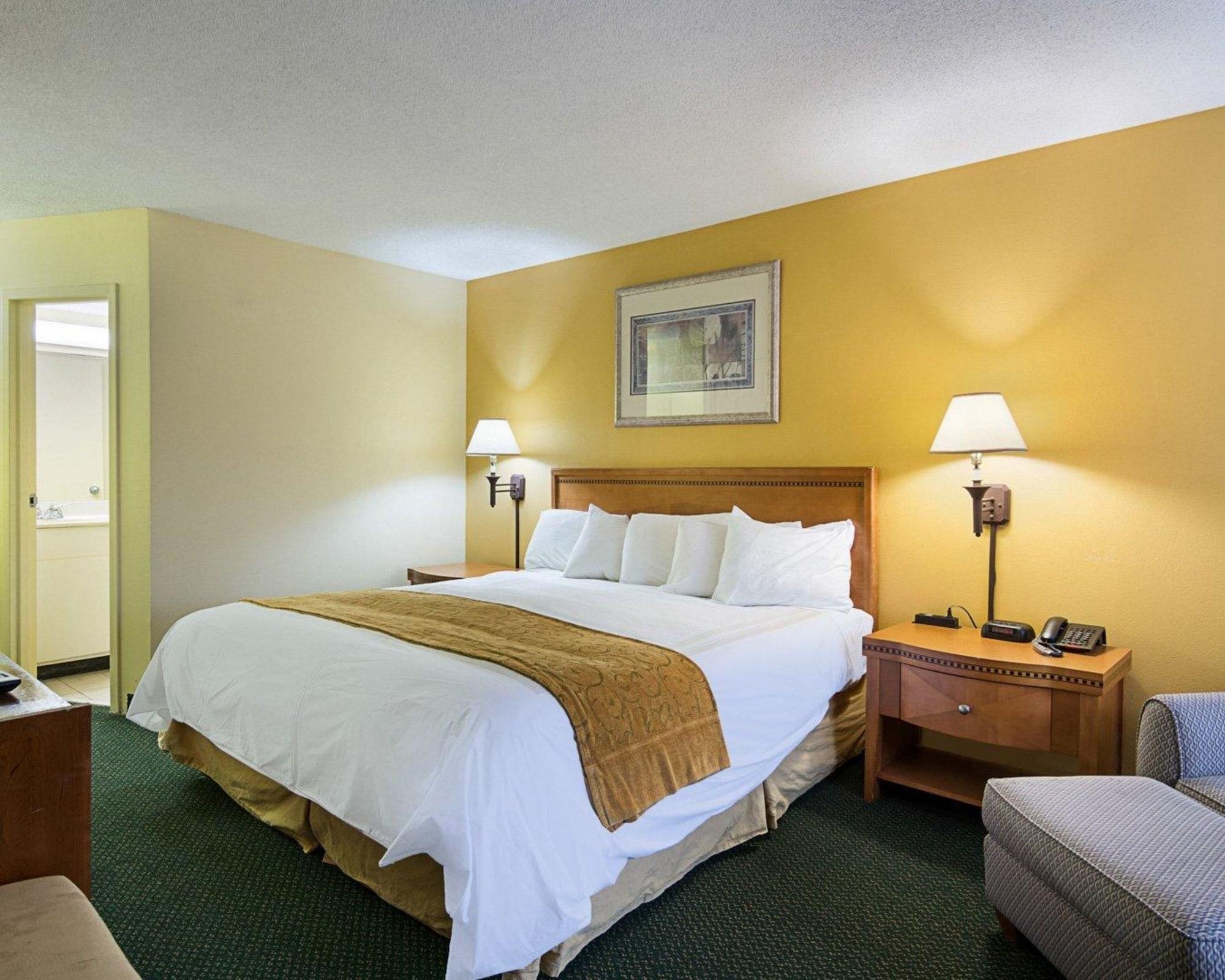 Days Inn & Suites By Wyndham Colonial Williamsburg Exterior foto