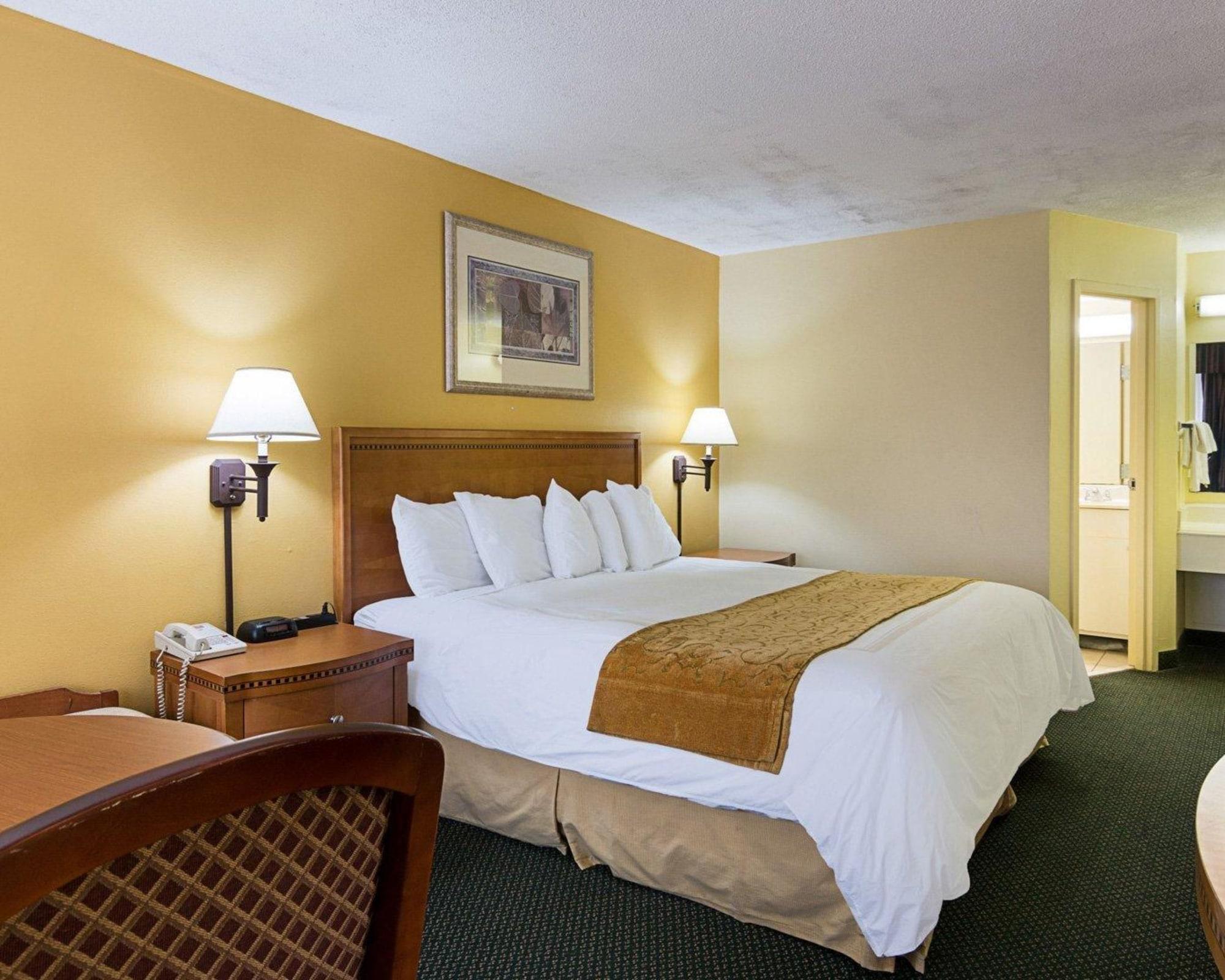 Days Inn & Suites By Wyndham Colonial Williamsburg Exterior foto