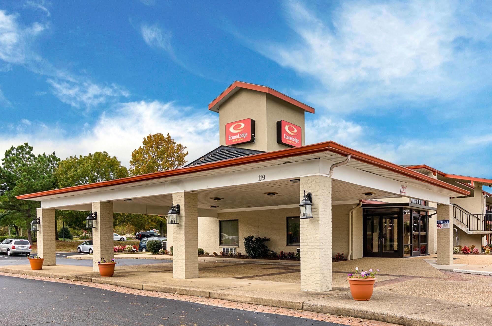 Days Inn & Suites By Wyndham Colonial Williamsburg Exterior foto